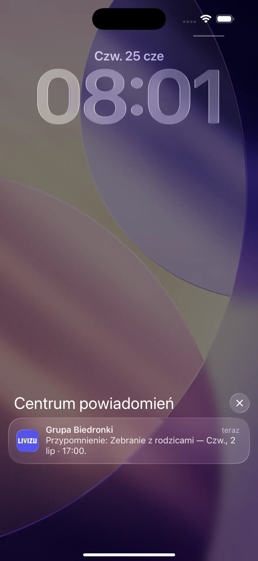 Ekran aplikacji LIVIZU – przypomnienie o zebraniu z rodzicami na ekranie blokady telefonu